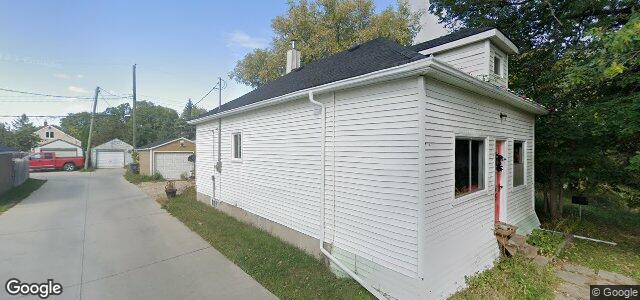 Larawan ng 445 Eugenie Street sa Winnipeg, Manitoba