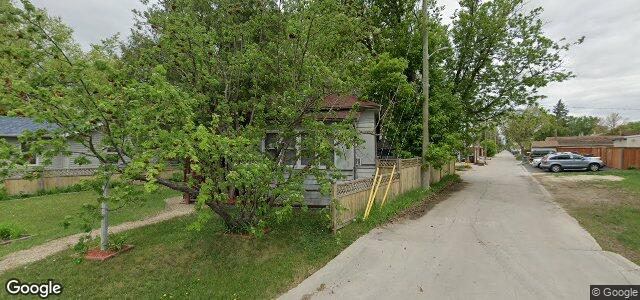 Larawan ng 51 Carriere Avenue sa Winnipeg, Manitoba