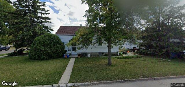 Larawan ng 61 Des Meurons Street sa Winnipeg, Manitoba