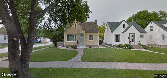 Larawan ng 67 Des Meurons Street sa Winnipeg, Manitoba