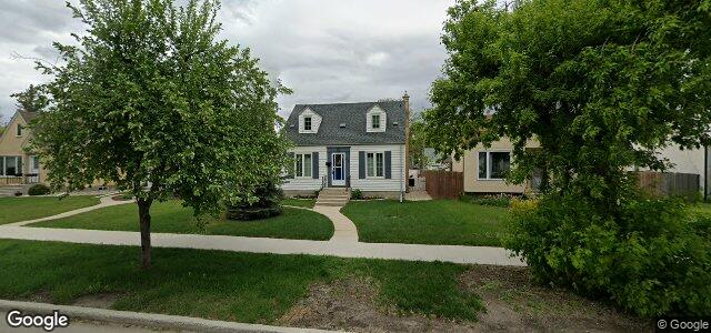 Larawan ng 73 Des Meurons Street sa Winnipeg, Manitoba