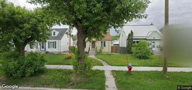 Larawan ng 77 Des Meurons Street sa Winnipeg, Manitoba