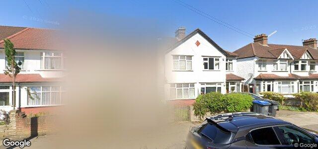 Larawan ng 80 Braemar Avenue sa Winnipeg, Manitoba