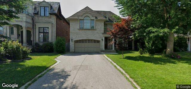 Larawan ng 83 Hillcrest Avenue sa Winnipeg, Manitoba