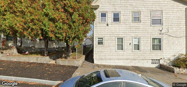 Larawan ng 83 Youville Street sa Winnipeg, Manitoba