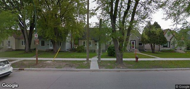 Larawan ng 93 Des Meurons Street sa Winnipeg, Manitoba