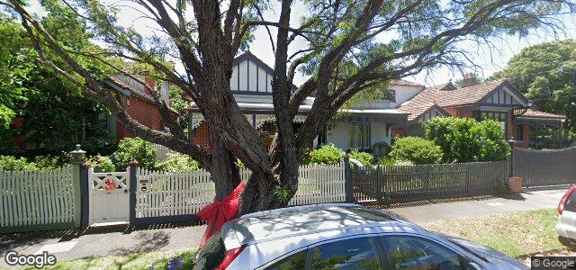 Larawan ng 103 Claremont Avenue sa Winnipeg, Manitoba