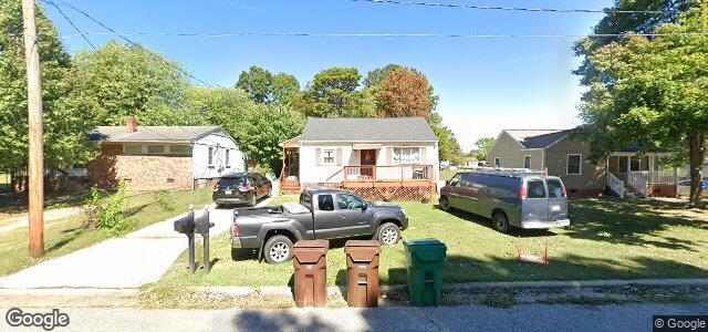 Larawan ng 107 Lawndale Avenue sa Winnipeg, Manitoba