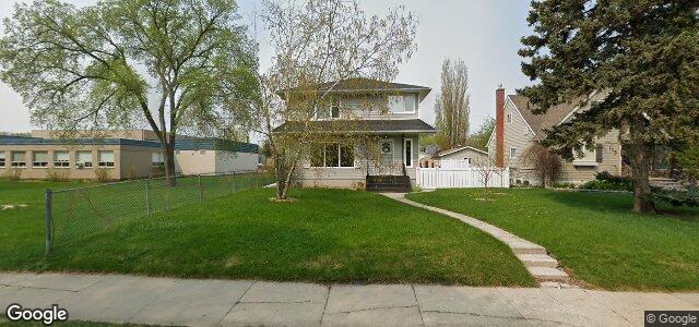 Larawan ng 111 Birchdale Avenue sa Winnipeg, Manitoba