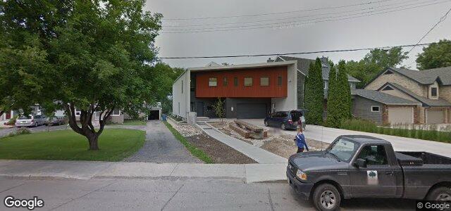 Larawan ng 112 Lyndale Drive sa Winnipeg, Manitoba