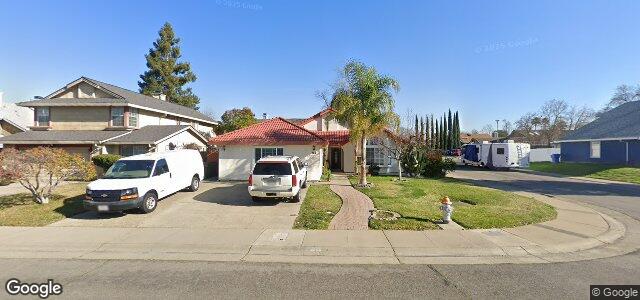 Larawan ng 112 Pinedale Avenue sa Winnipeg, Manitoba