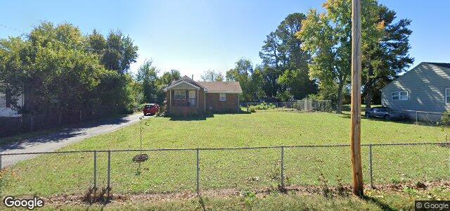 Larawan ng 114 Lawndale Avenue sa Winnipeg, Manitoba