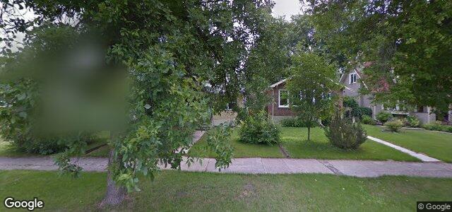 Larawan ng 114 Monck Avenue sa Winnipeg, Manitoba