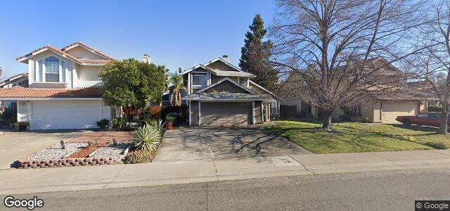 Larawan ng 116 Pinedale Avenue sa Winnipeg, Manitoba