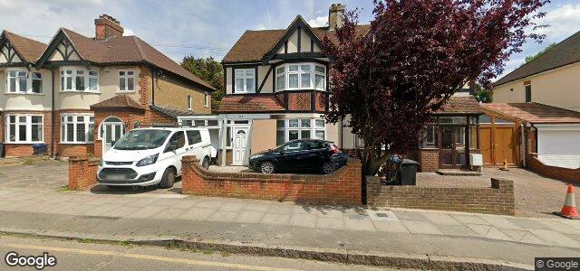 Larawan ng 118 Claremont Avenue sa Winnipeg, Manitoba