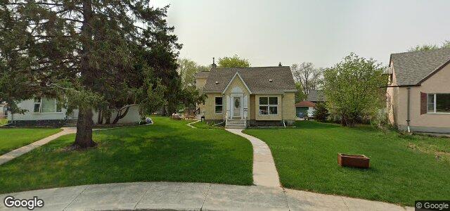 Larawan ng 121 Lyndale Drive sa Winnipeg, Manitoba