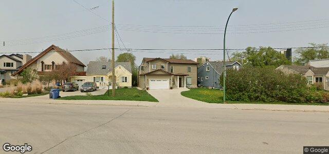 Larawan ng 126 Lyndale Drive sa Winnipeg, Manitoba