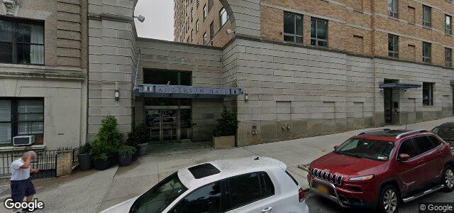 Larawan ng 136 Claremont Avenue sa Winnipeg, Manitoba