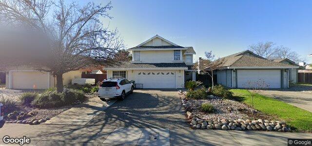 Larawan ng 143 Pinedale Avenue sa Winnipeg, Manitoba