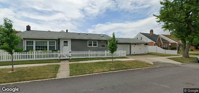 Larawan ng 154 Ferndale Avenue sa Winnipeg, Manitoba