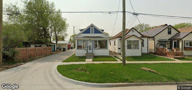 Larawan ng 174 Coniston Street sa Winnipeg, Manitoba