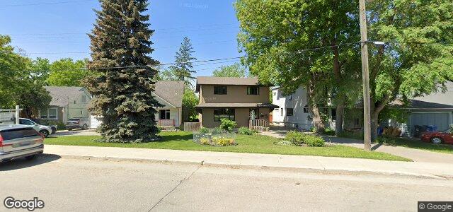 Larawan ng 194 Lyndale Drive sa Winnipeg, Manitoba