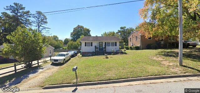 Larawan ng 200 Lawndale Avenue sa Winnipeg, Manitoba