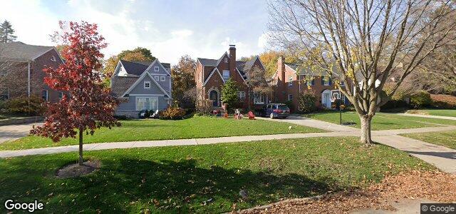 Larawan ng 207 Lawndale Avenue sa Winnipeg, Manitoba