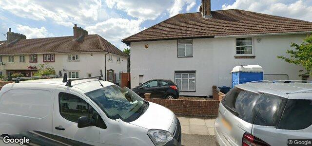 Larawan ng 31 Claremont Avenue sa Winnipeg, Manitoba