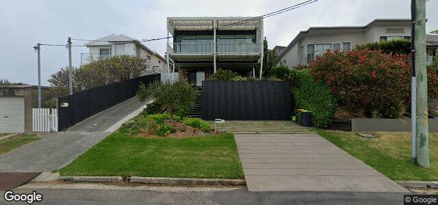 Larawan ng 38 Lloyd Street sa Winnipeg, Manitoba