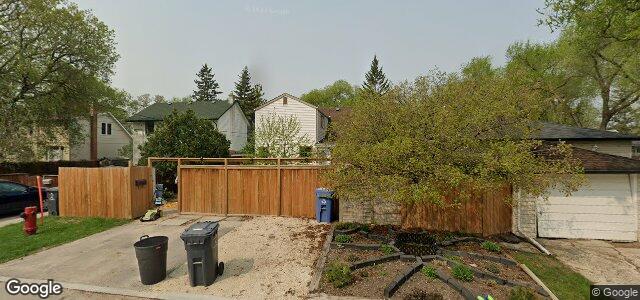 Larawan ng 42 Larchwood Place sa Winnipeg, Manitoba