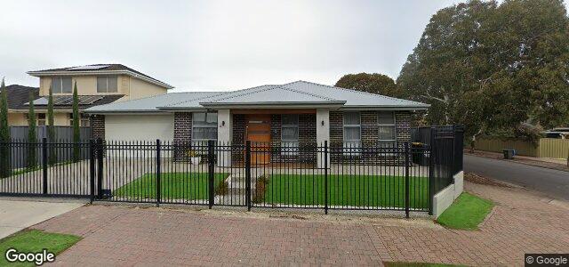 Larawan ng 46 Lloyd Street sa Winnipeg, Manitoba