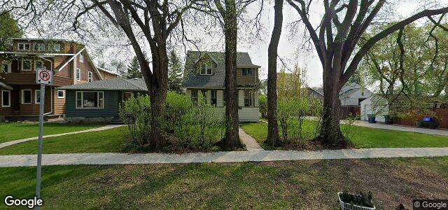 Larawan ng 46 Tache Avenue sa Winnipeg, Manitoba