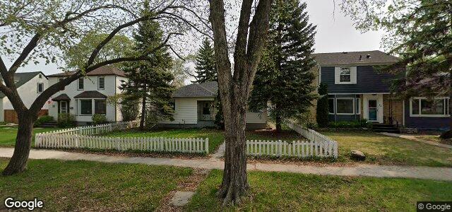 Larawan ng 48 Lawndale Avenue sa Winnipeg, Manitoba
