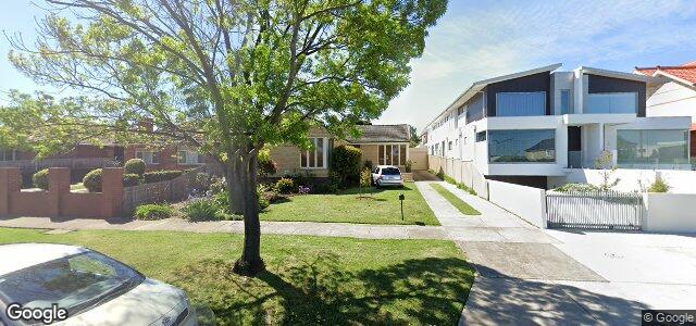 Larawan ng 62 Lloyd Street sa Winnipeg, Manitoba