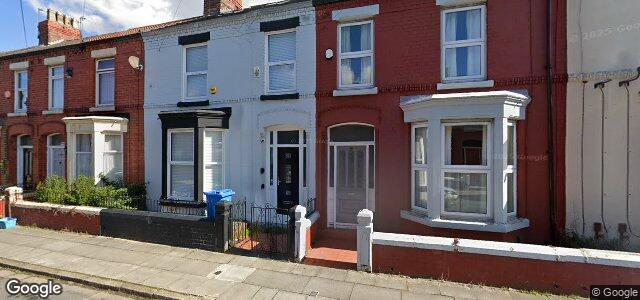 Larawan ng 71 Crawford Avenue sa Winnipeg, Manitoba