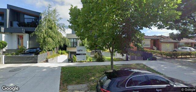 Larawan ng 72 Lloyd Street sa Winnipeg, Manitoba