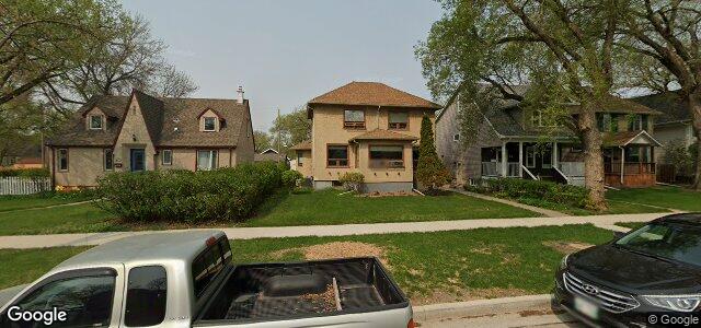Larawan ng 83 Tache Avenue sa Winnipeg, Manitoba