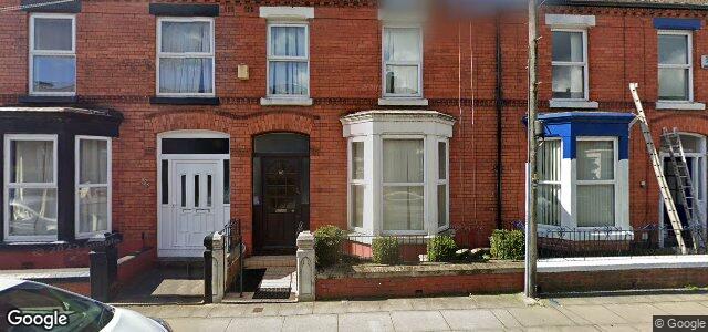 Larawan ng 86 Crawford Avenue sa Winnipeg, Manitoba