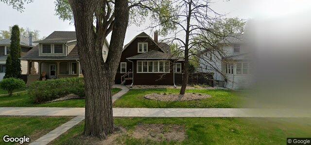 Larawan ng 86 Tache Avenue sa Winnipeg, Manitoba