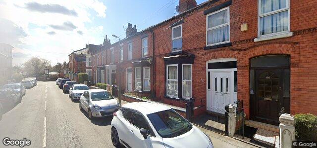 Larawan ng 90 Crawford Avenue sa Winnipeg, Manitoba