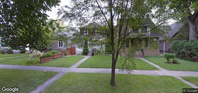 Larawan ng 92 Tache Avenue sa Winnipeg, Manitoba