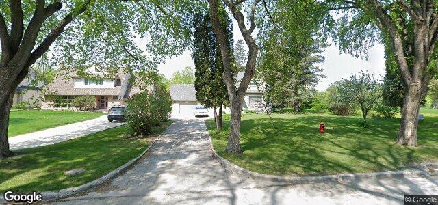 Larawan ng 102 Chataway Boulevard sa Winnipeg, Manitoba