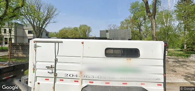 Larawan ng 102 Girton Boulevard sa Winnipeg, Manitoba