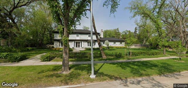 Larawan ng 126 Lamont Boulevard sa Winnipeg, Manitoba