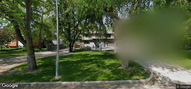 Larawan ng 136 Chataway Boulevard sa Winnipeg, Manitoba