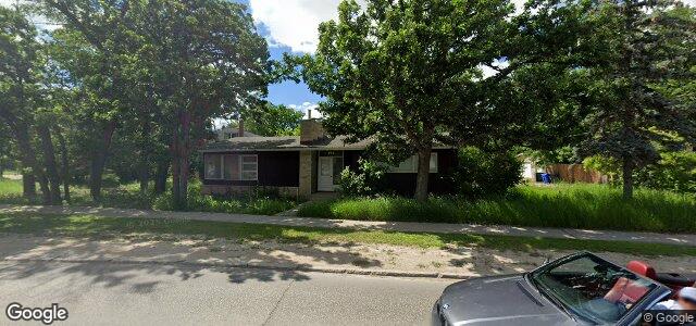 Larawan ng 145 Kenaston Boulevard sa Winnipeg, Manitoba