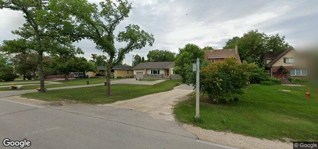 Larawan ng 1560 Wellington Crescent sa Winnipeg, Manitoba