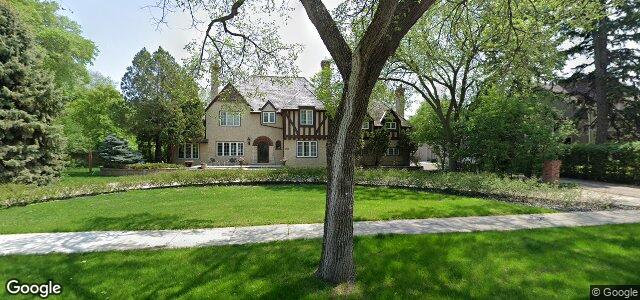 Photo of 201 Lamont Boulevard in Winnipeg, Manitoba