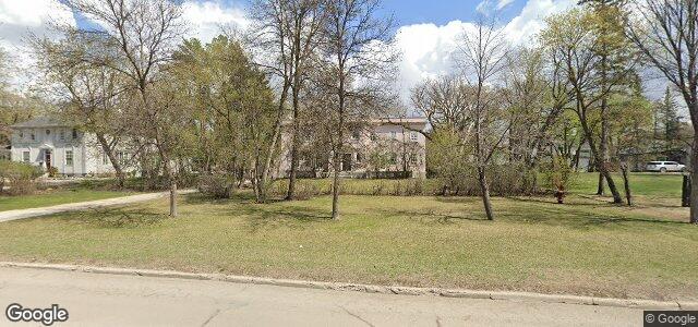 Larawan ng 207 Park Boulevard N sa Winnipeg, Manitoba